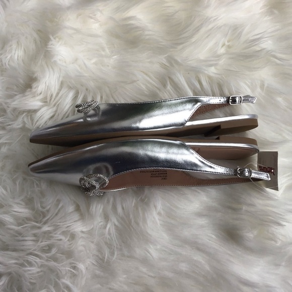 BCBGeneration Kristin Flat Slingback -Sliver Sz 8.5 NWT - Picture 7 of 8